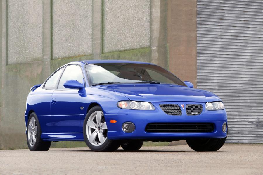  Pontiac GTO 2004 года  (фото 21 из 45)